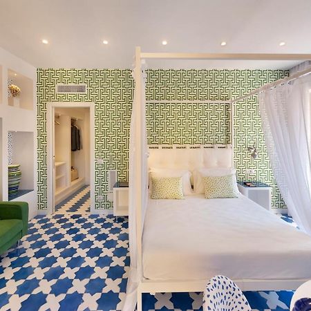 Luxury&Romantic Apartment With Balcony In Sorrento Luaran gambar
