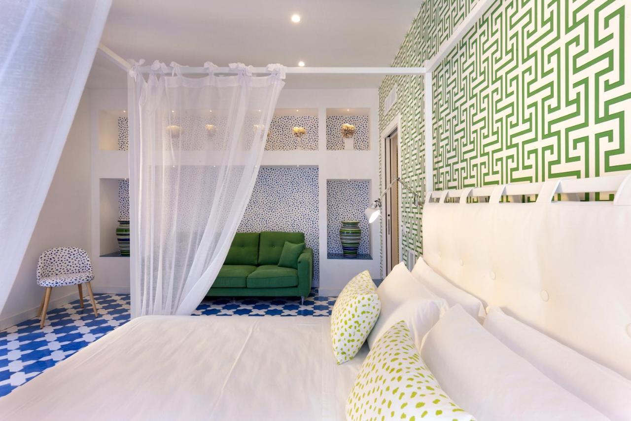 Luxury&Romantic Apartment With Balcony In Sorrento Luaran gambar
